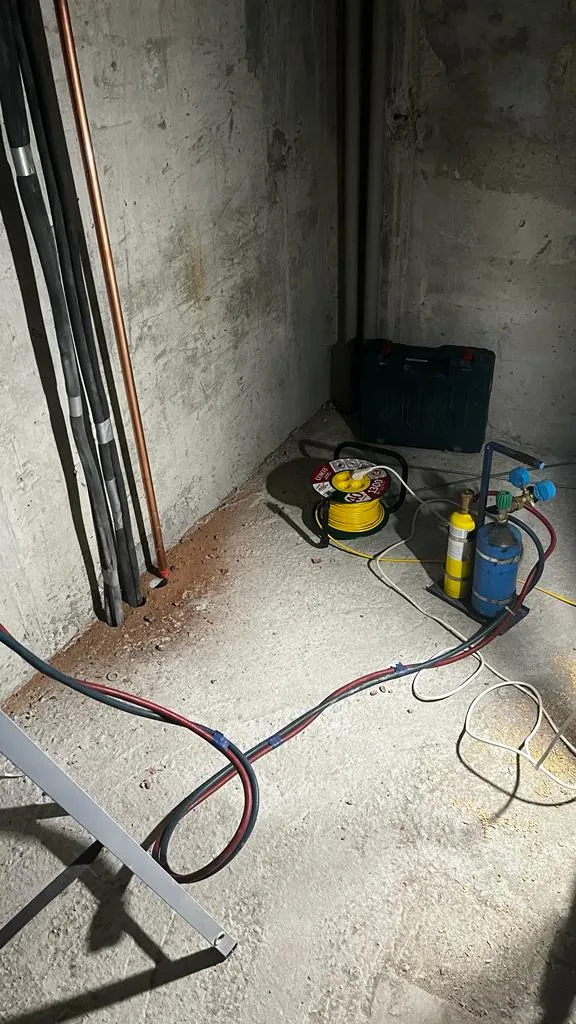 Многофукциональная работа в квартире на Тореза Многофукциональная работа в квартире на Тореза