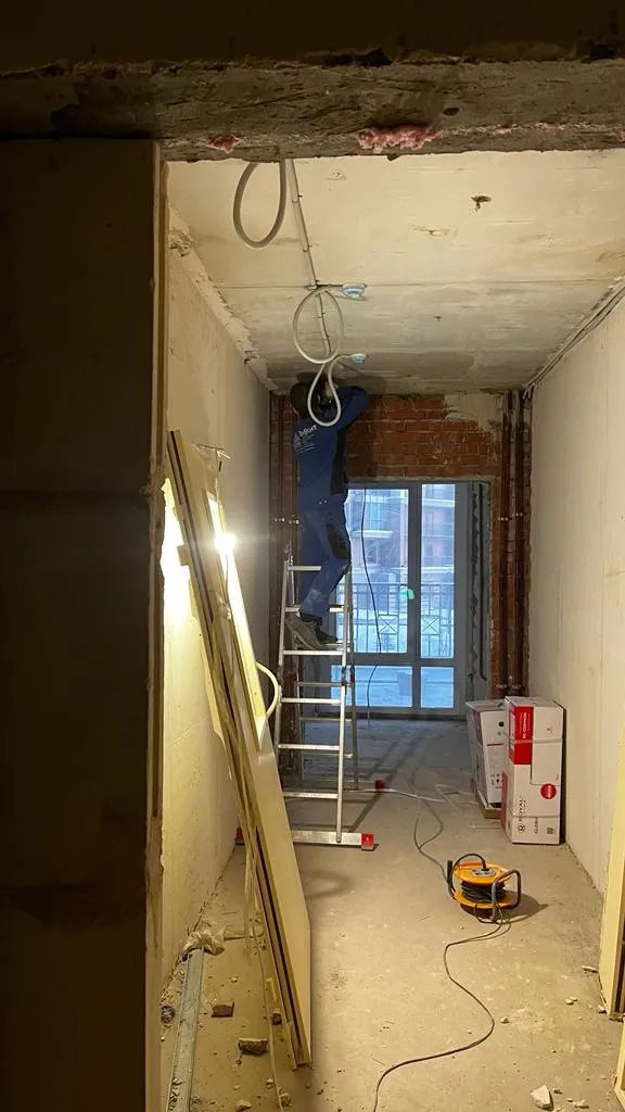 Многофукциональная работа в квартире на Тореза Многофукциональная работа в квартире на Тореза