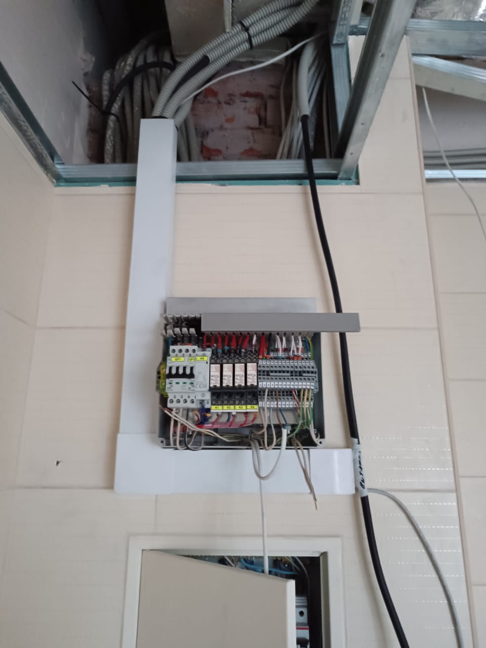 "Лаборатория" Стрельна, ул.Фронтовая "Лаборатория" Стрельна, ул.Фронтовая