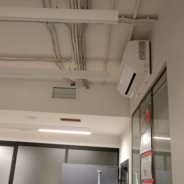 Сплит-система Haier инверторного типа FLEXIS SM DC AS35S2SF2FA-W/1U35S2SM3FA
