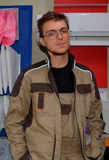 Денис Добровольский