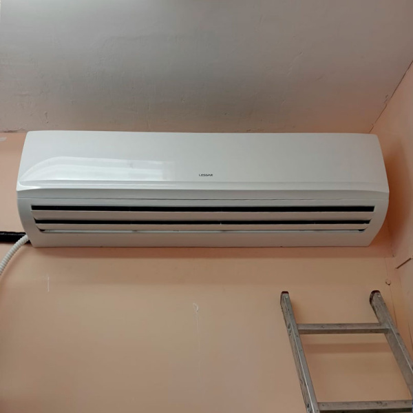 Кондиционер Lessar LS H36KPA2 LU H36KPA2