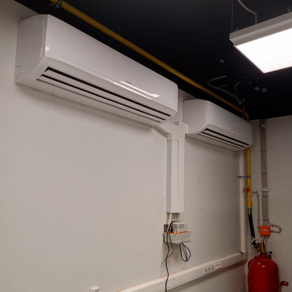 Кондиционер Lessar LS H28KPA2 LU H28KPA2